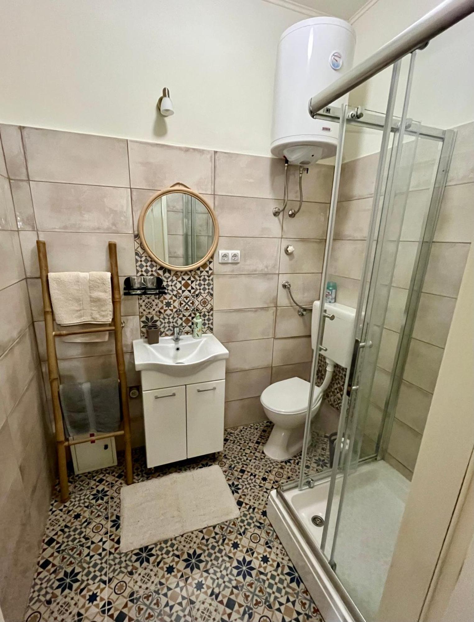 Old Tisa Apartment Senta Екстериор снимка